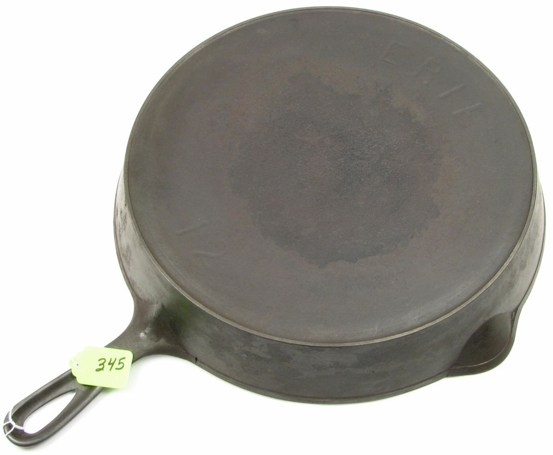 Pan; Griswold, Skillet, No 12, Cast Iron, Erie.