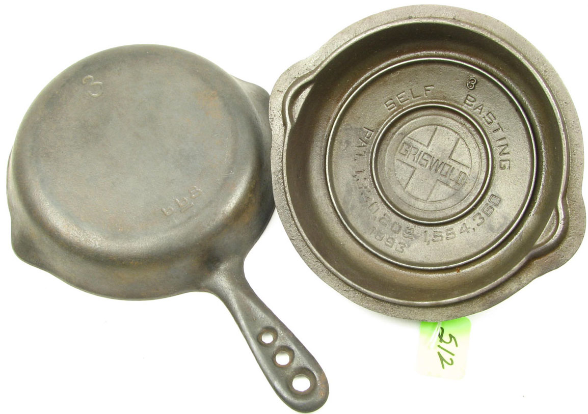 Pan; Griswold, Skillet, No 3, Cast Iron, Cover.