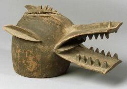http://www.prices4antiques.com/item_images/medium/13/08/73-01.jpg