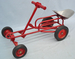 CAST IRON  WOOD ANTIQUE IRISH MAIL PEDAL CAR. : LOT 2572