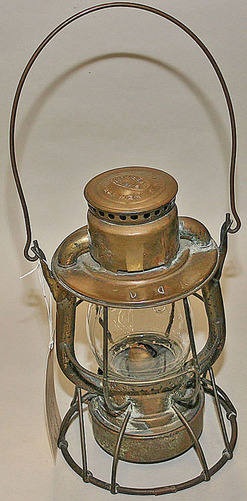 Lantern; Ship's, Dietz, Vesta, Navy Standard Deck, Brass, 1908 Patent.
