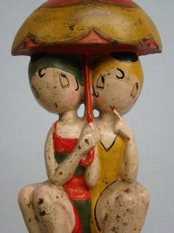 Doorstop Hubley Fish Copyright Bathing Girls 11 Inch
